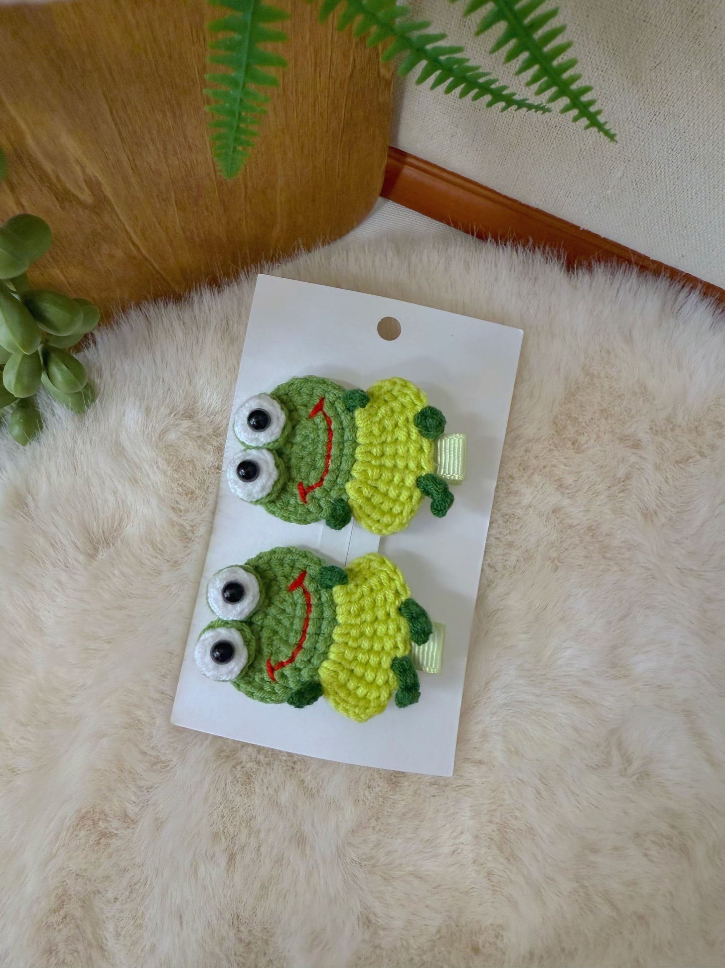Froggie Ballerinas Hair Clip