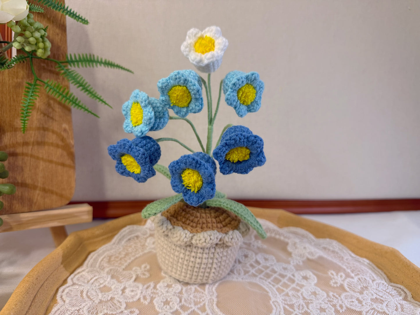 Lily of the Valley Pot