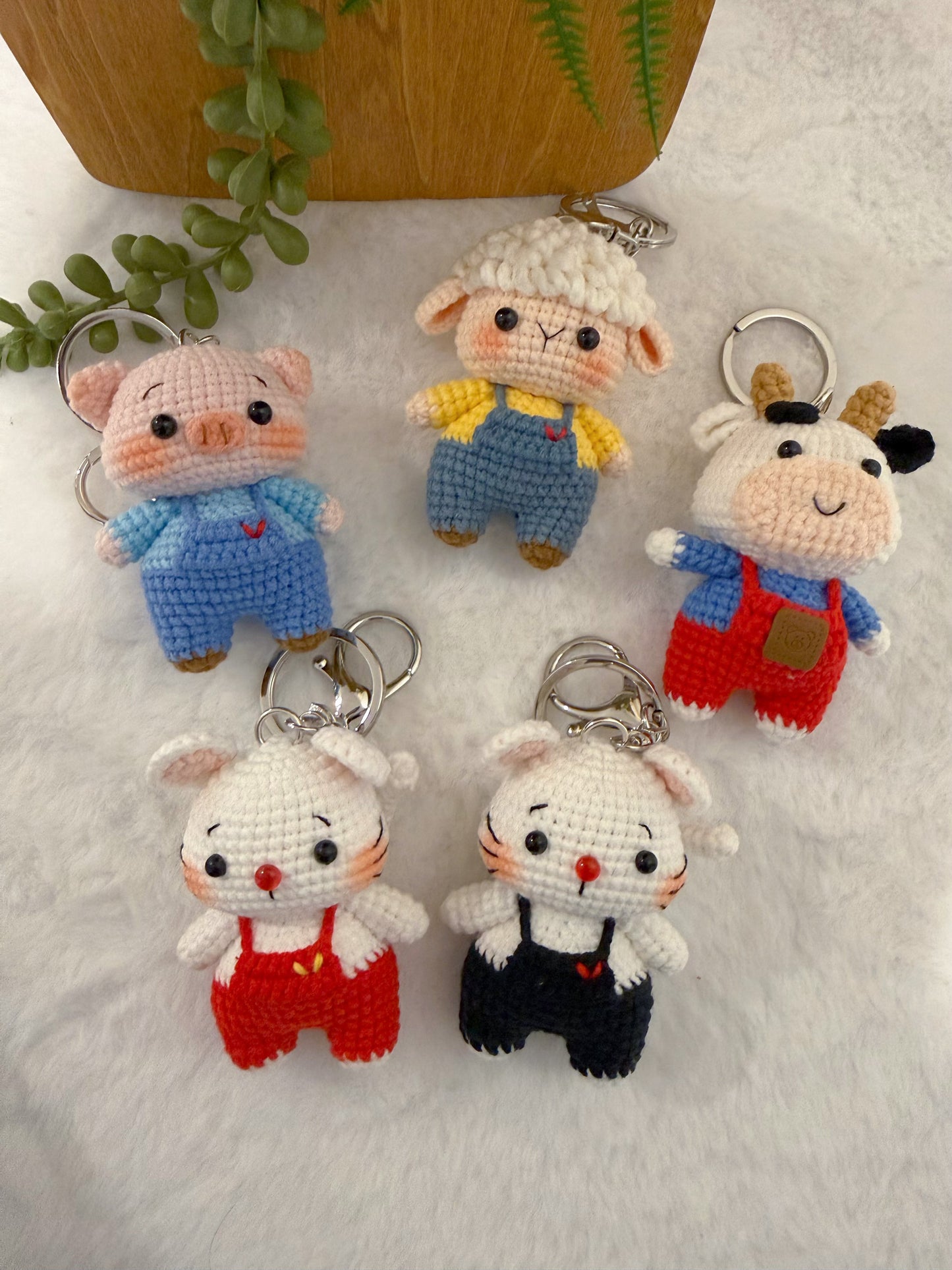 Overall Animal Key Charm