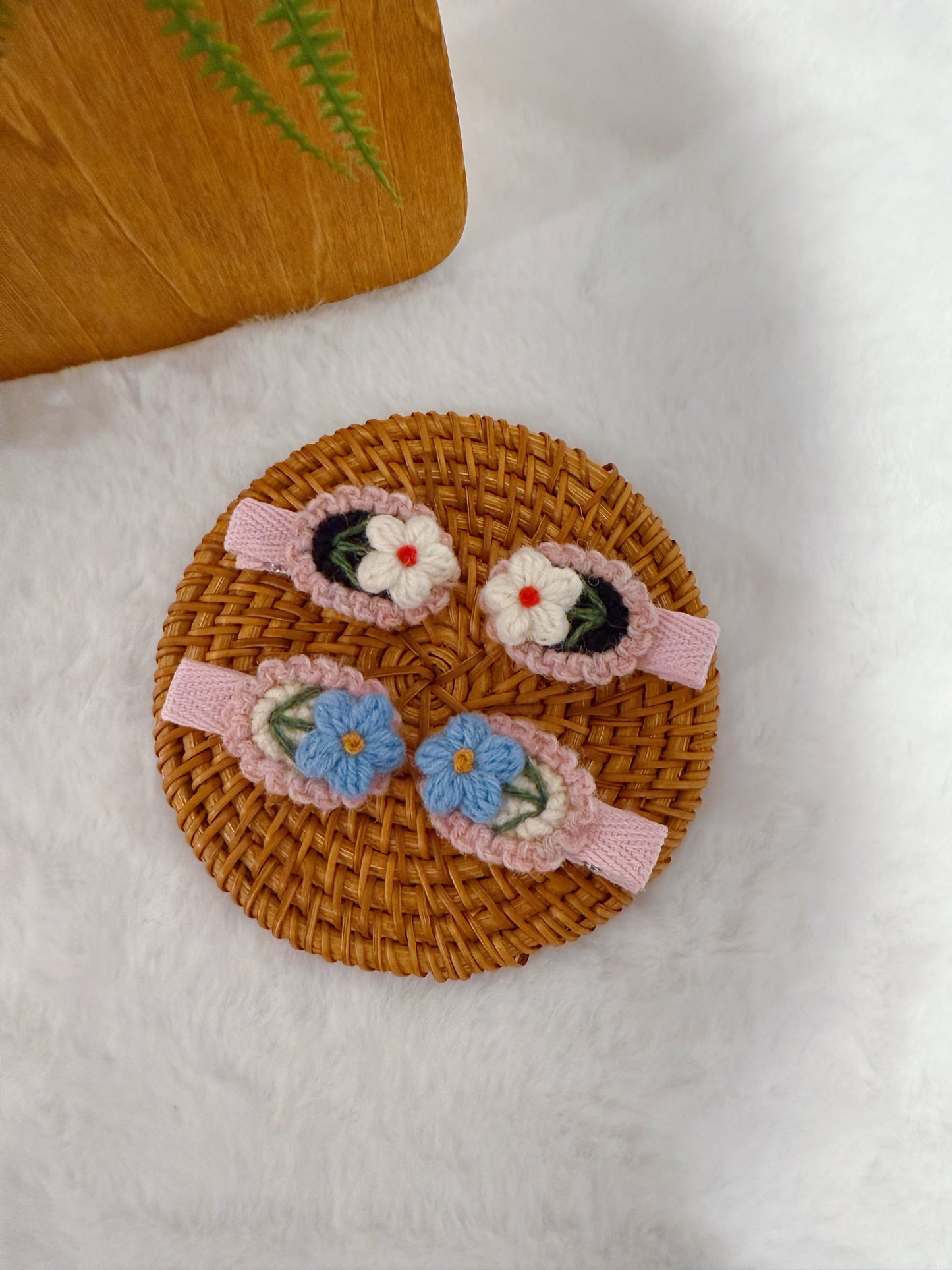 Woolly White Flower Baby Hair Clips