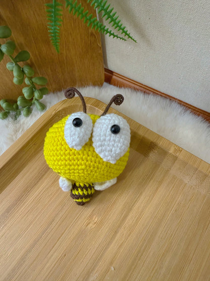 Funny Bee Key Charm