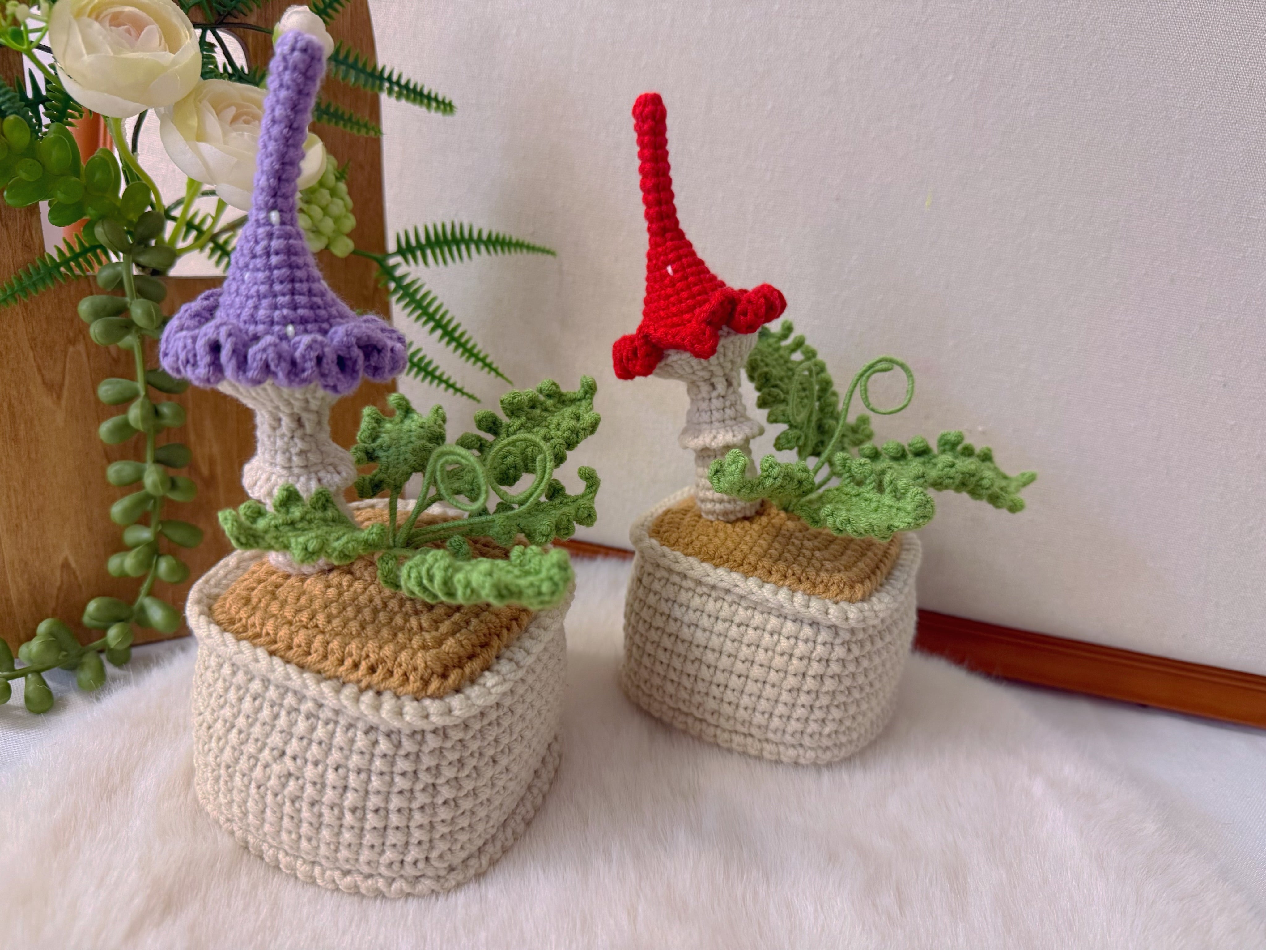 Mushroom & Fern Pot Decoration