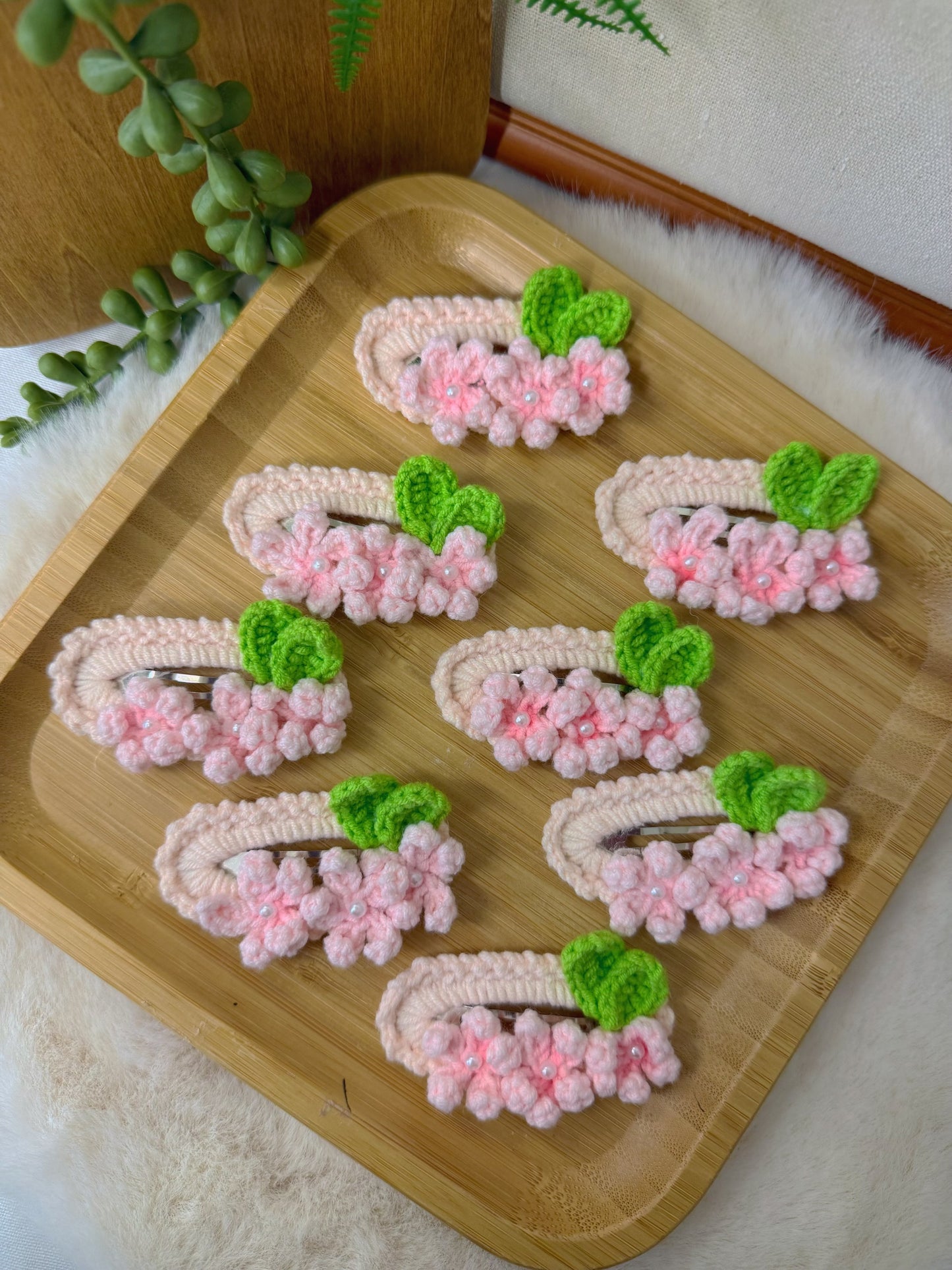 Sakura Leaf Hair Clip