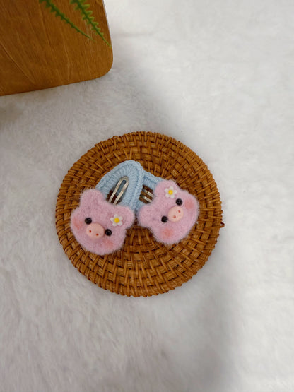 Fluffy Hollow Hair Clip