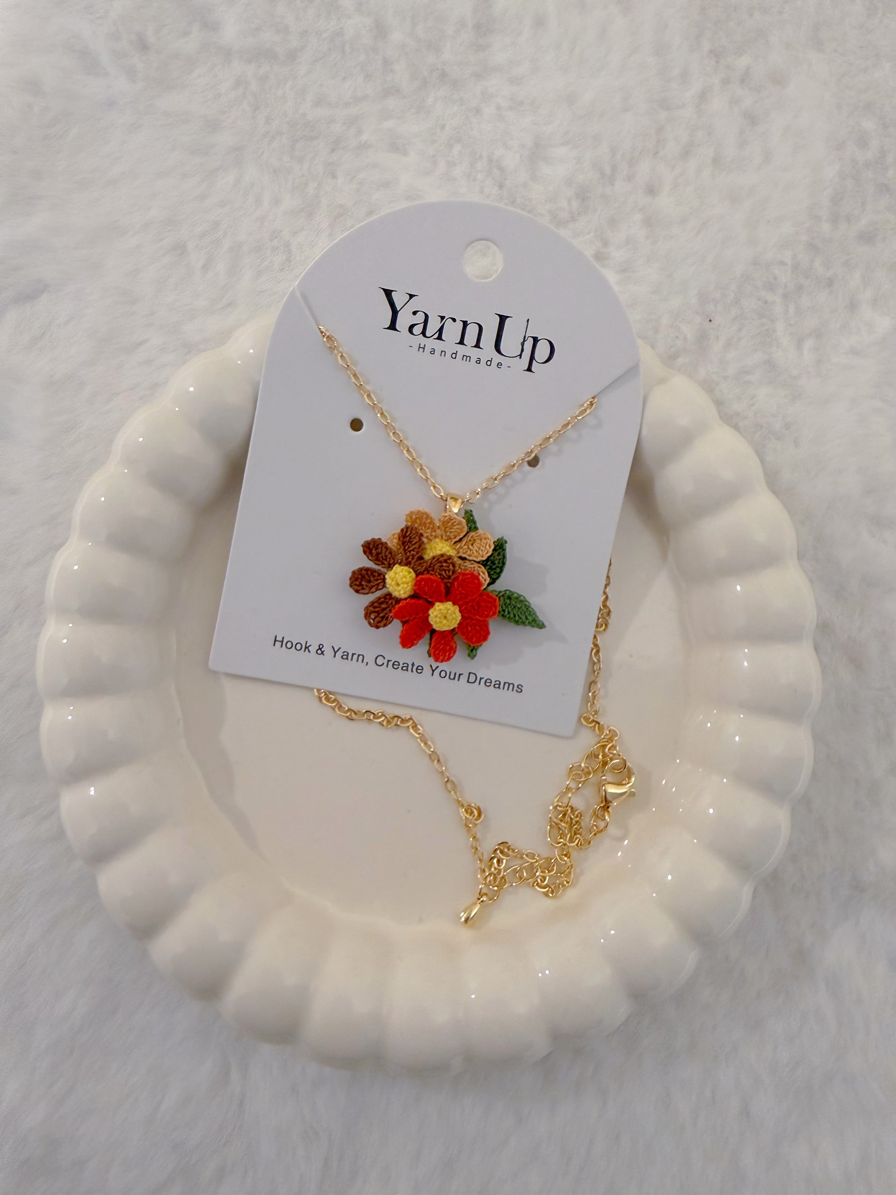 Three Little Flowers Necklace