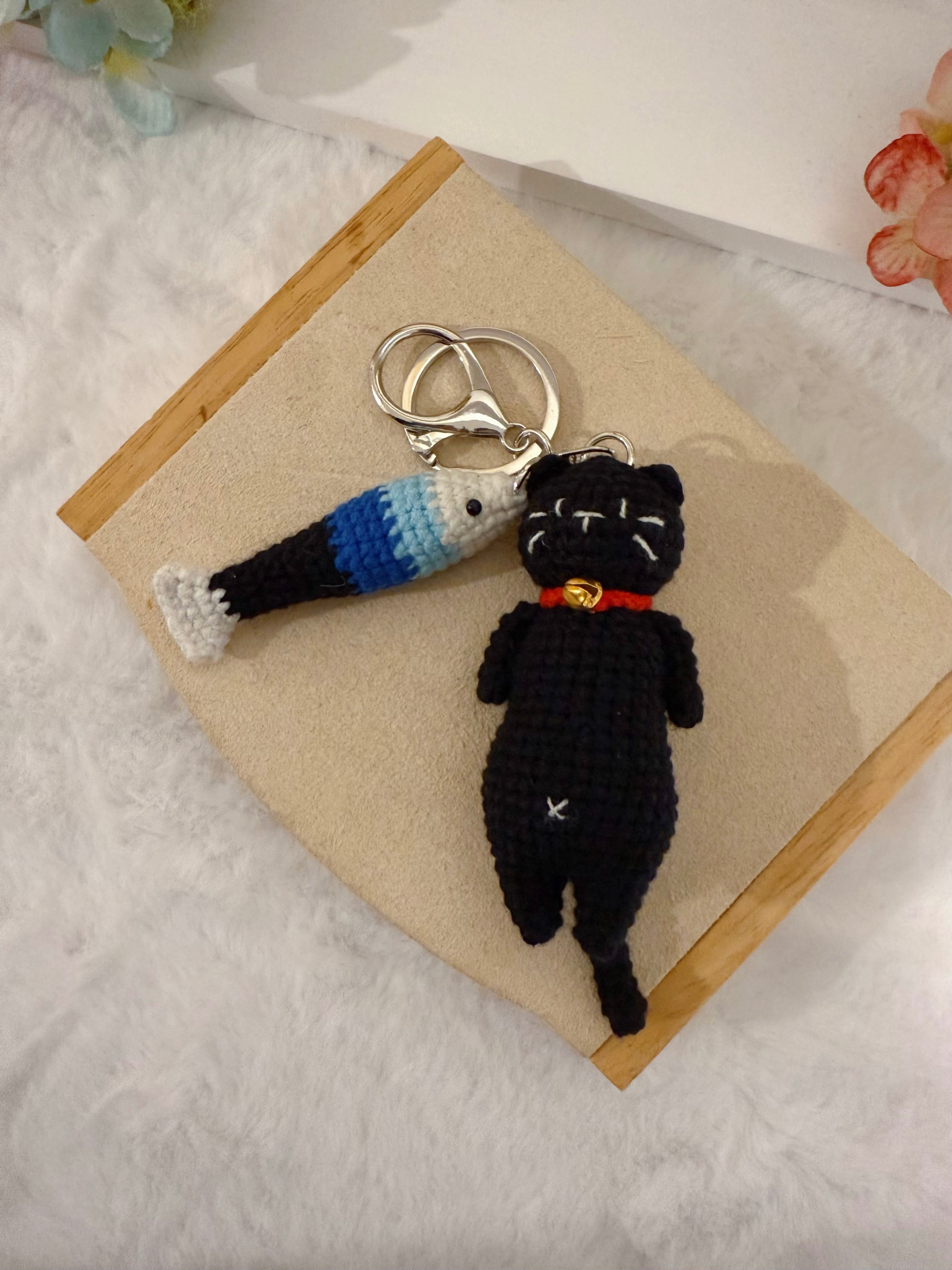 Cat & Fish Key Charm