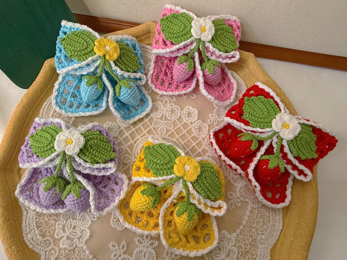 Hollow Bow French Barrette with Strawberry