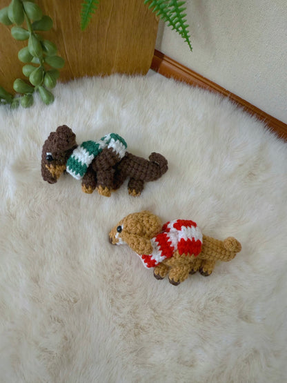 Long-bodied Dachshund Key Charm