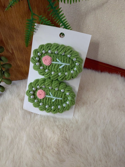 Cream-Edged Rose Hair Clip