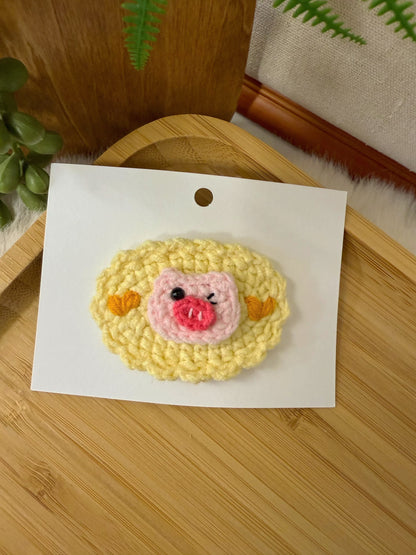 Winky Piglet Hair Clip