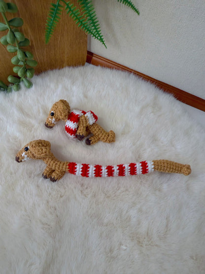 Long-bodied Dachshund Key Charm