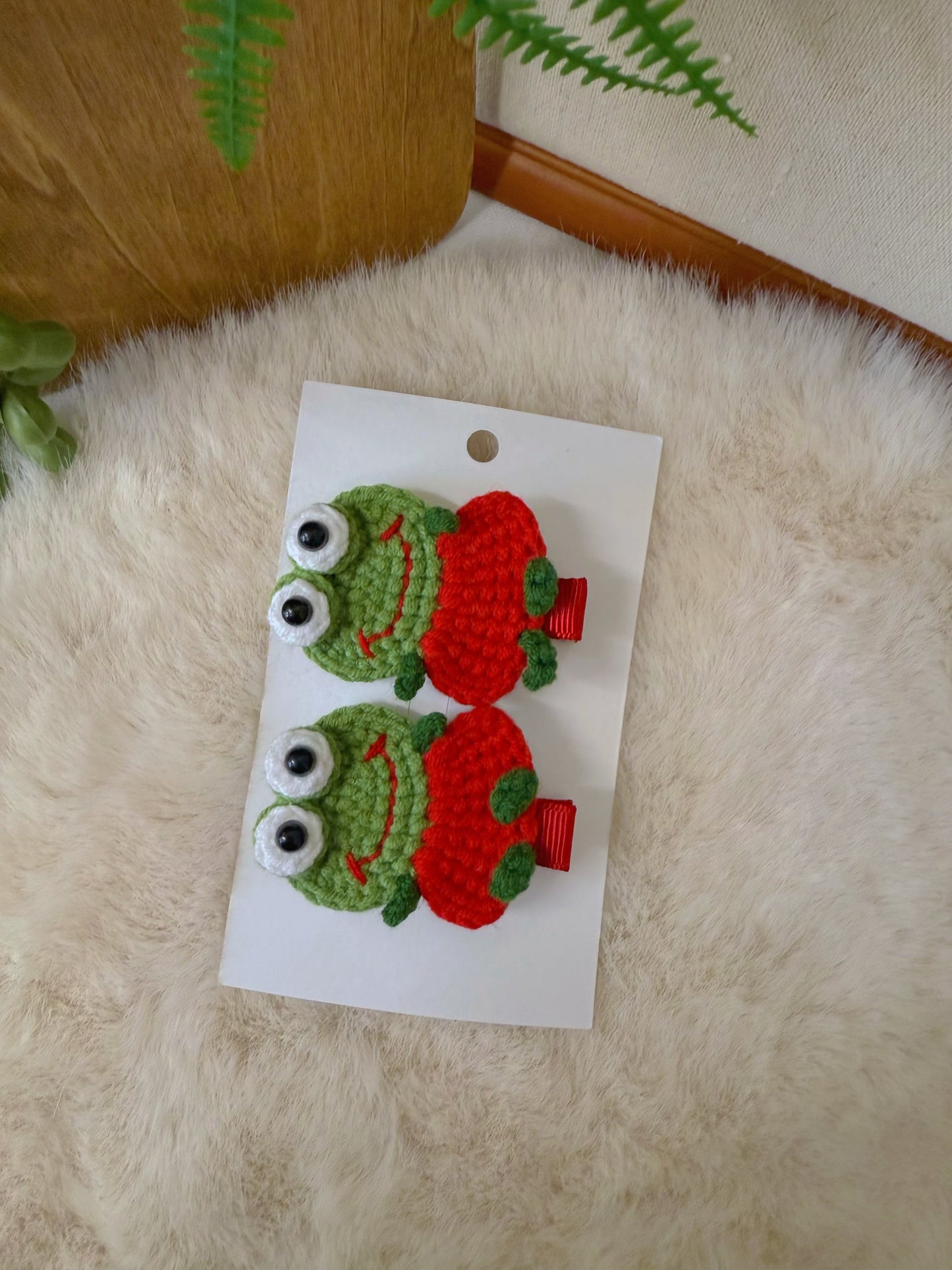 Froggie Ballerinas Hair Clip