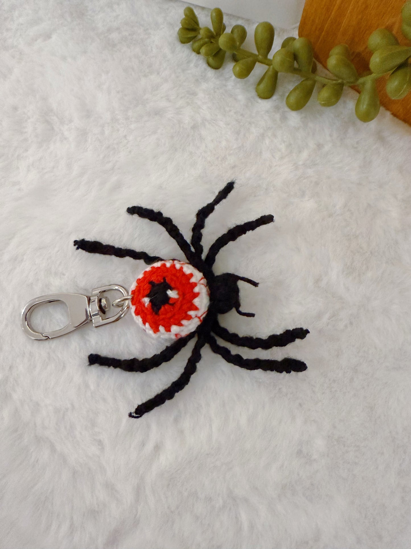 One-eyed Spider Key Charm