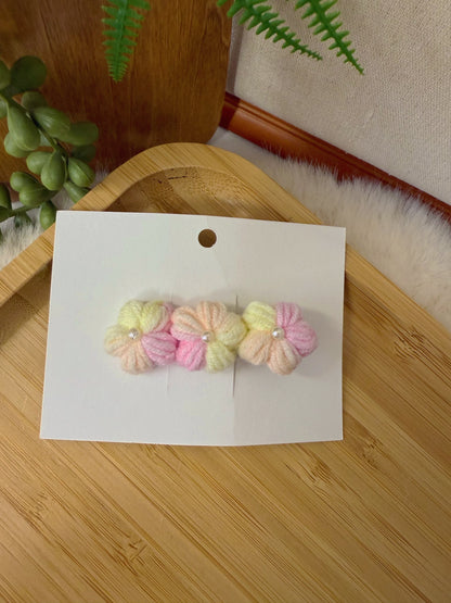Puff Flowers Hair Clip