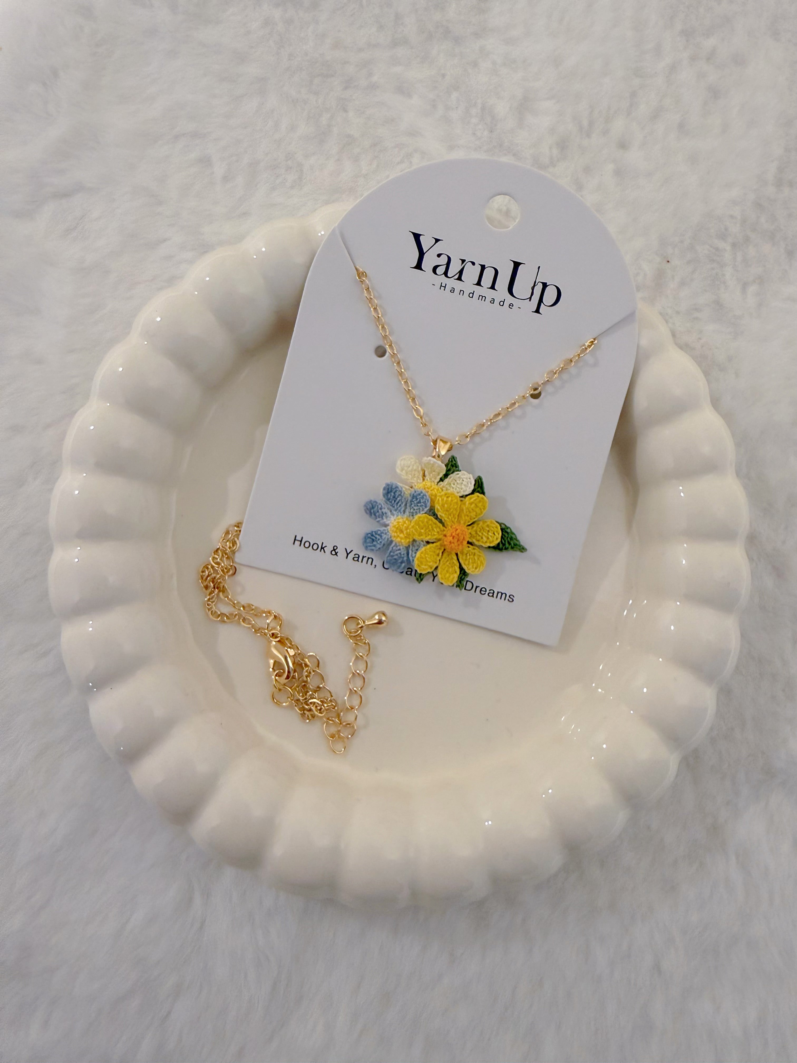 Three Little Flowers Necklace