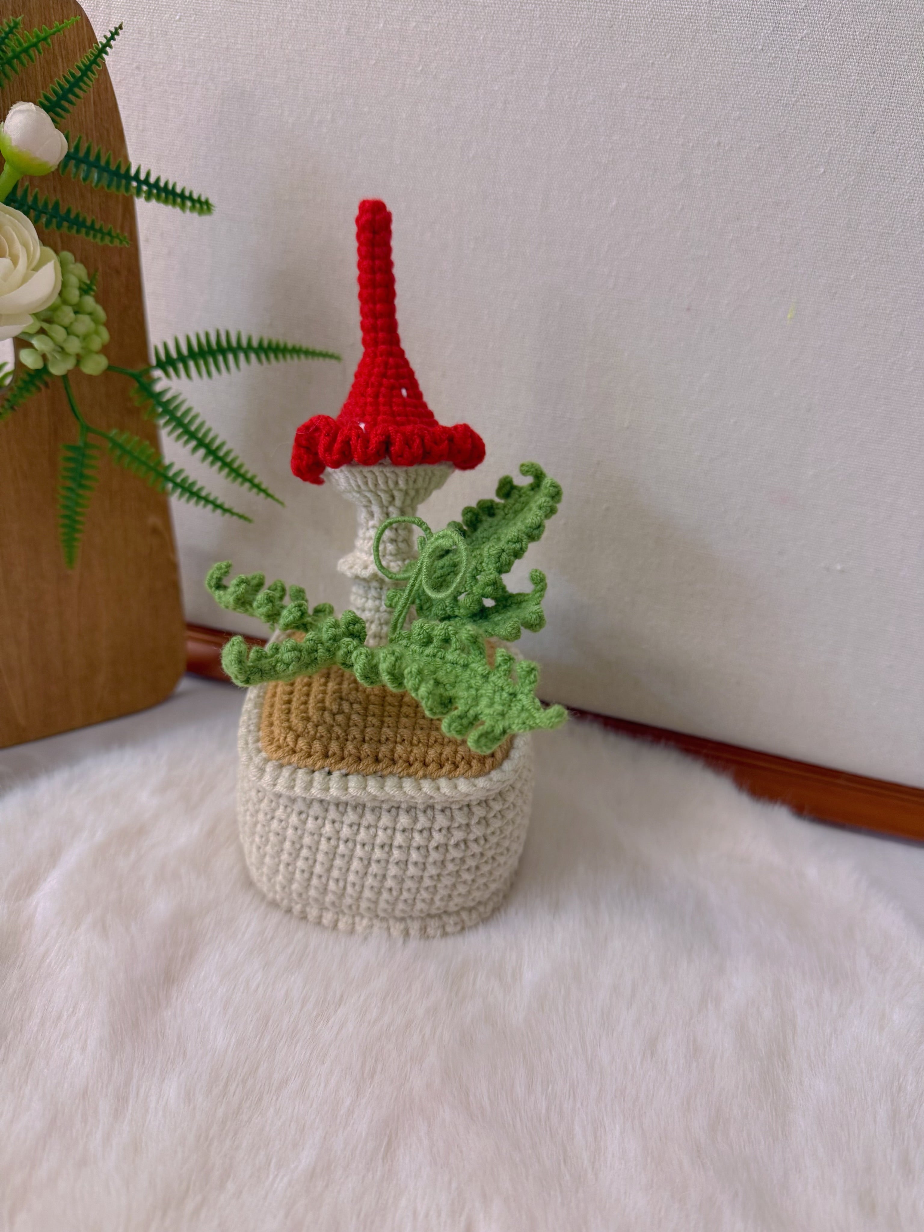 Mushroom & Fern Pot Decoration
