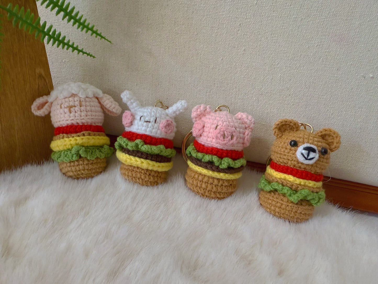 Burger Animal Key Charm