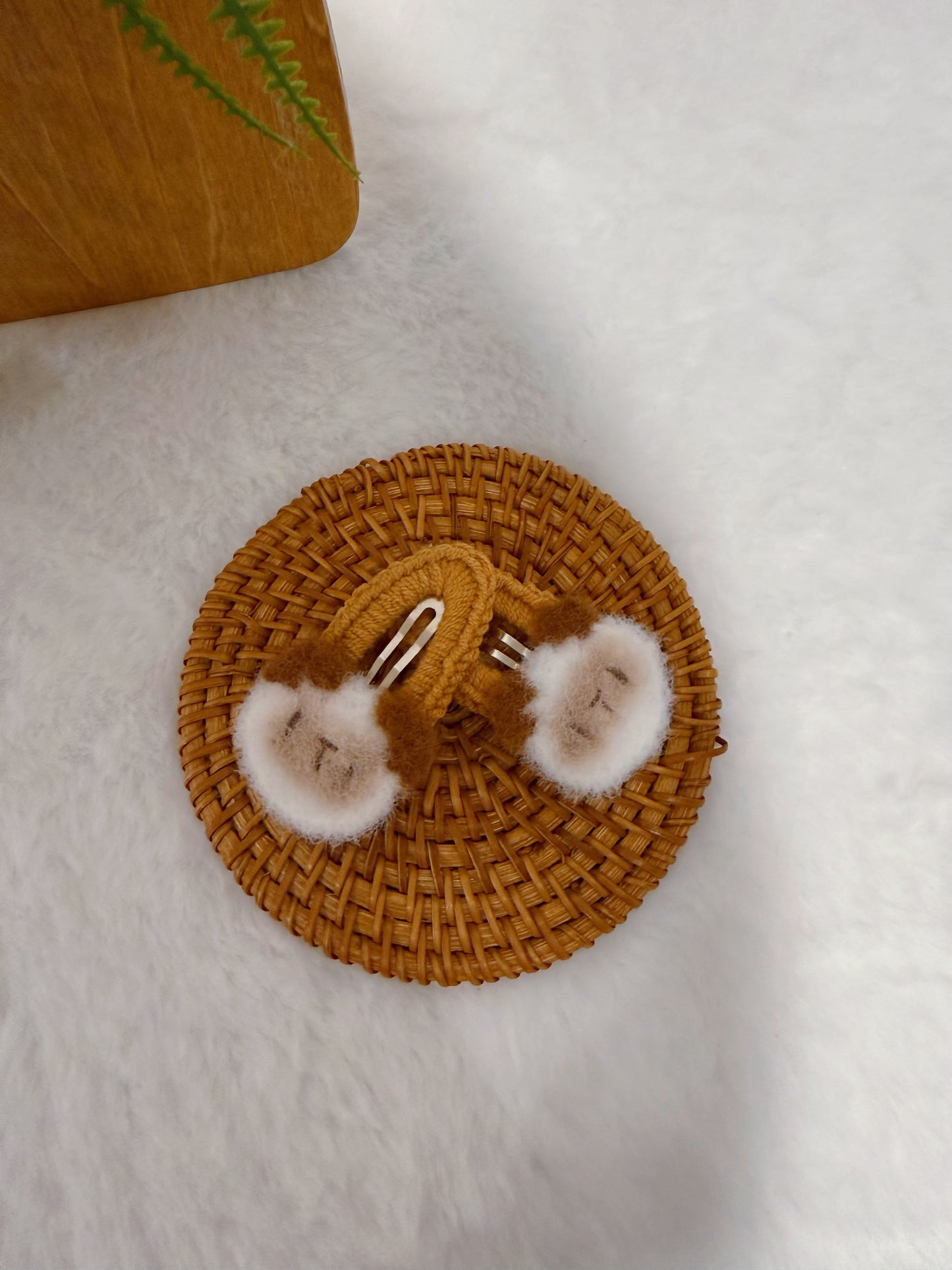 Fluffy Hollow Hair Clip
