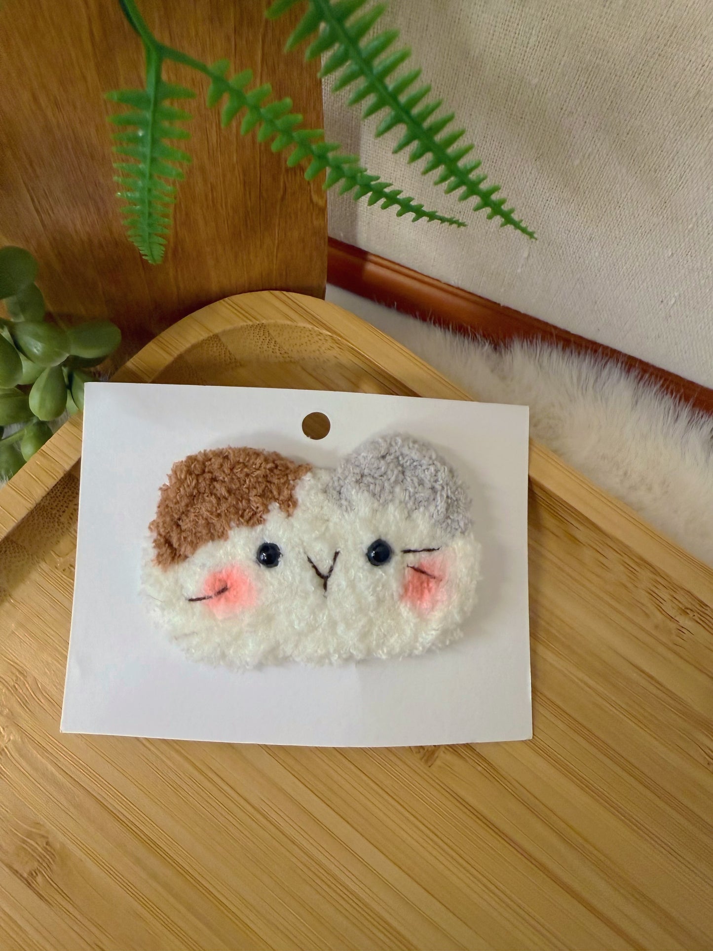 Fluffy Patchy Cat Hair Clip