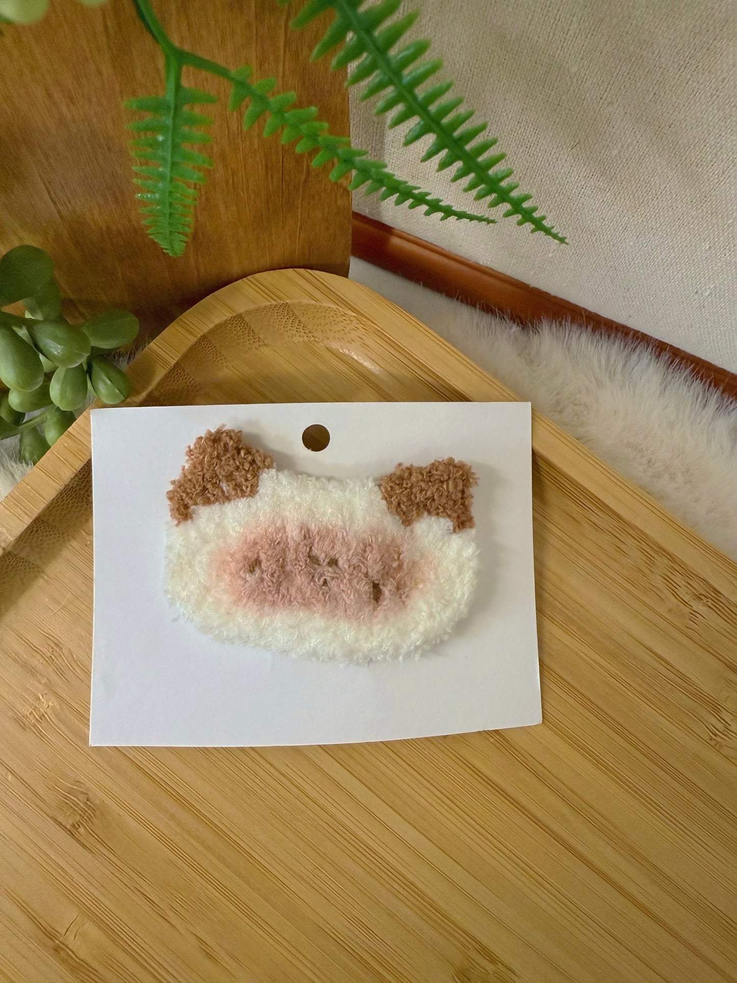 Fluffy Siamese Cat Hair Clip