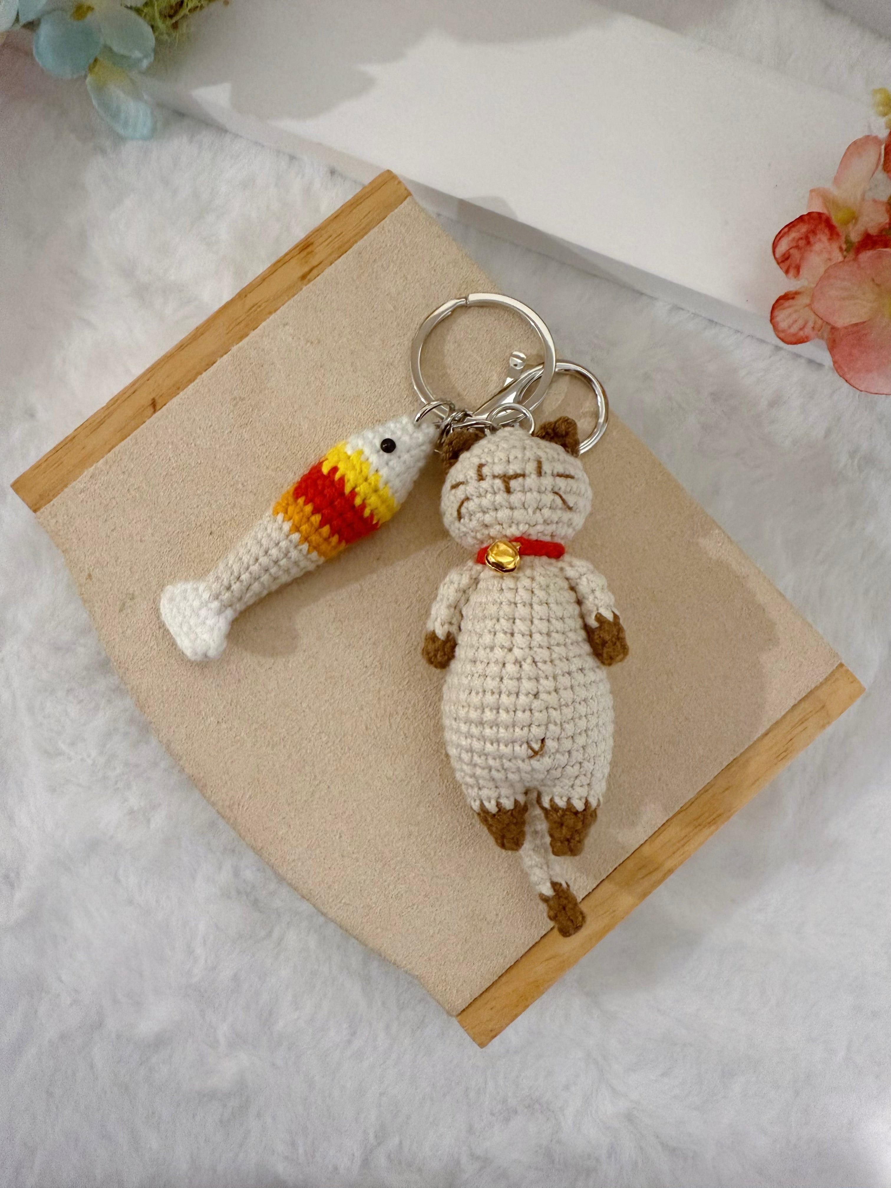 Cat & Fish Key Charm