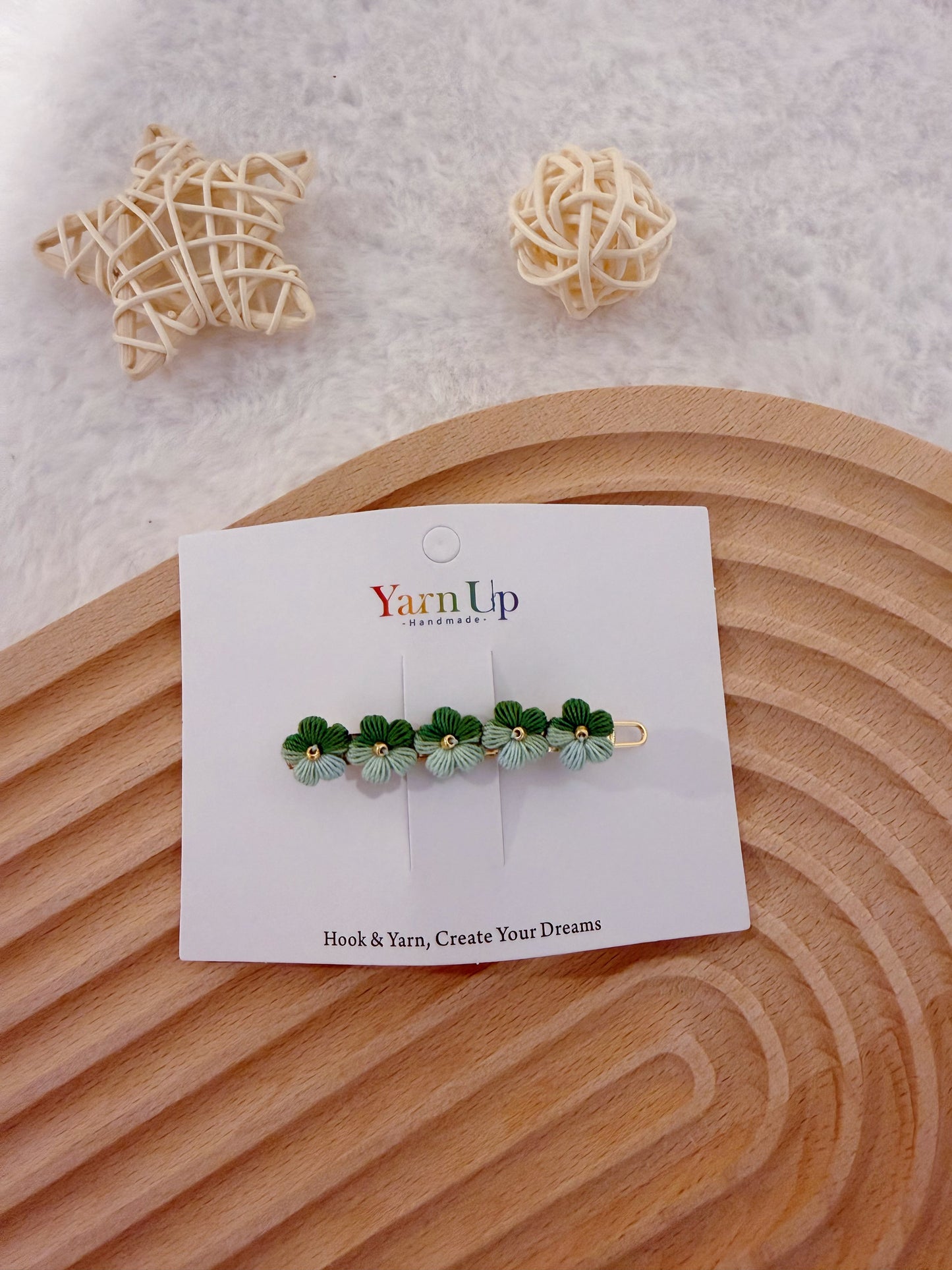 Puff Flowers Hair Clip
