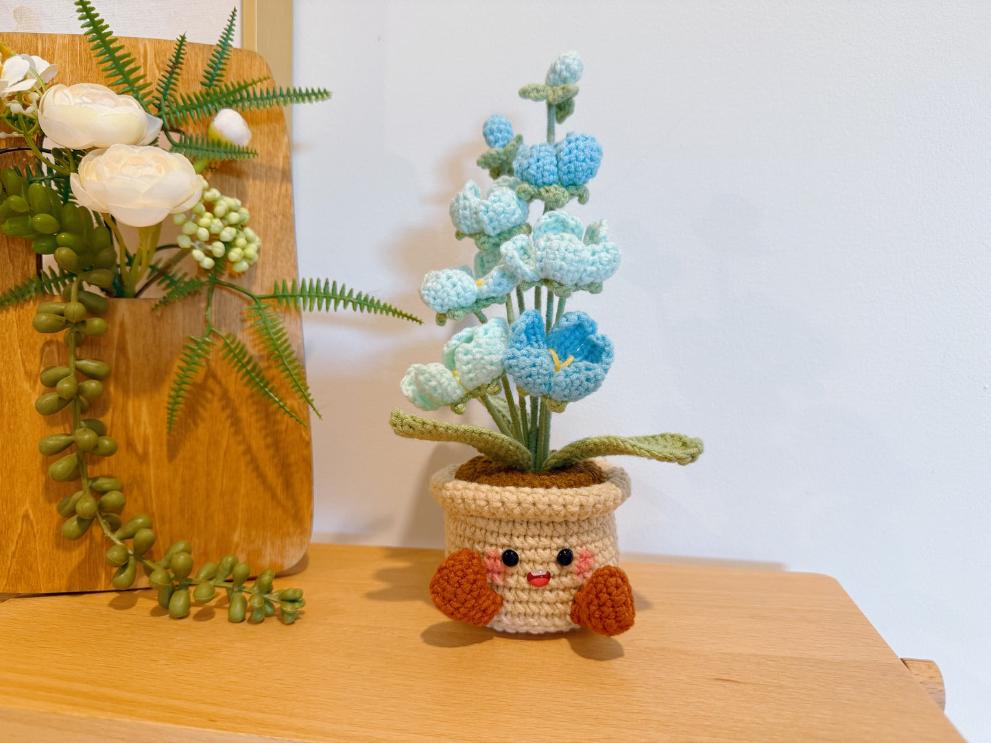 Happy Rock Jasmine Pot