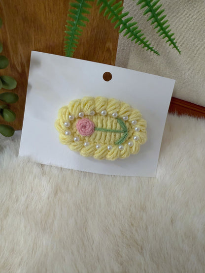 Cream-Edged Rose Hair Clip