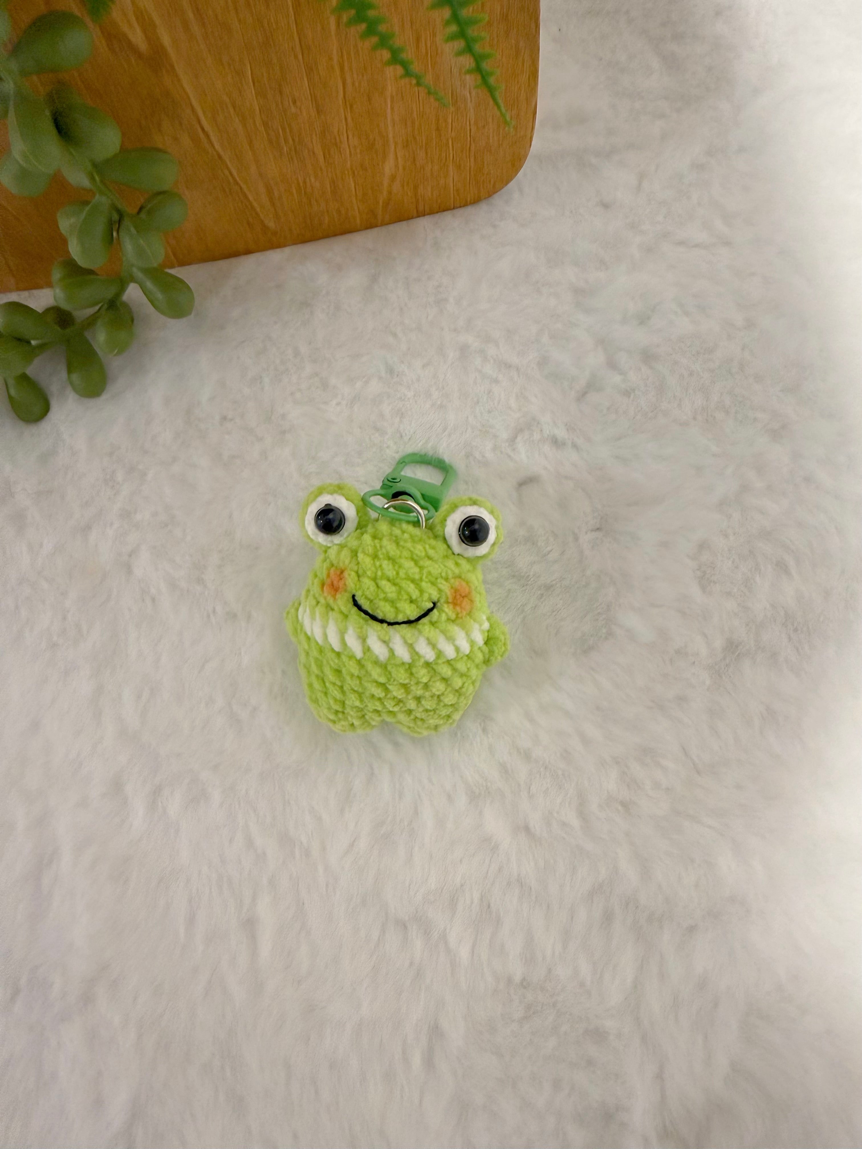 Mini Chubby Frog Key Charm