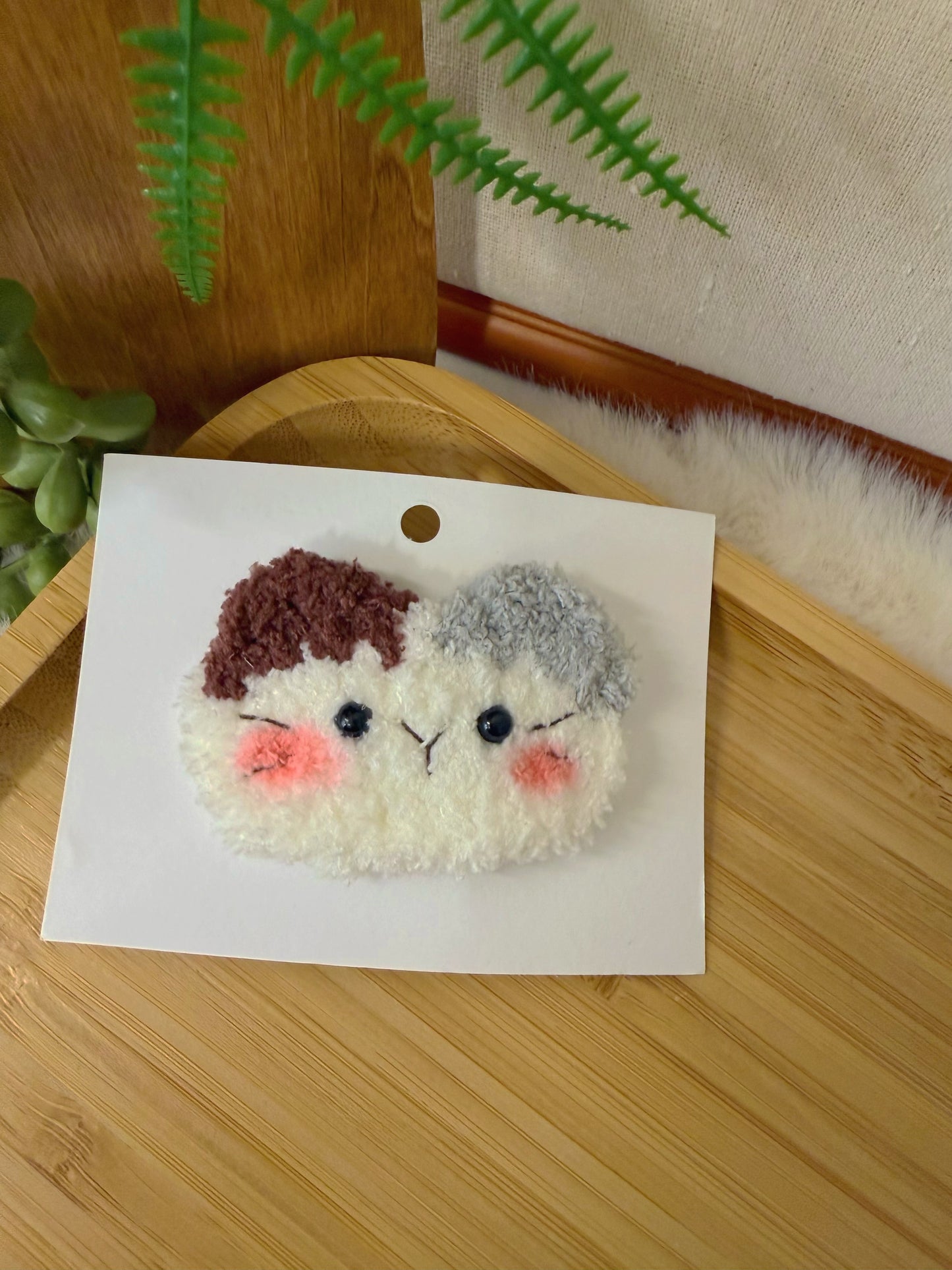 Fluffy Patchy Cat Hair Clip
