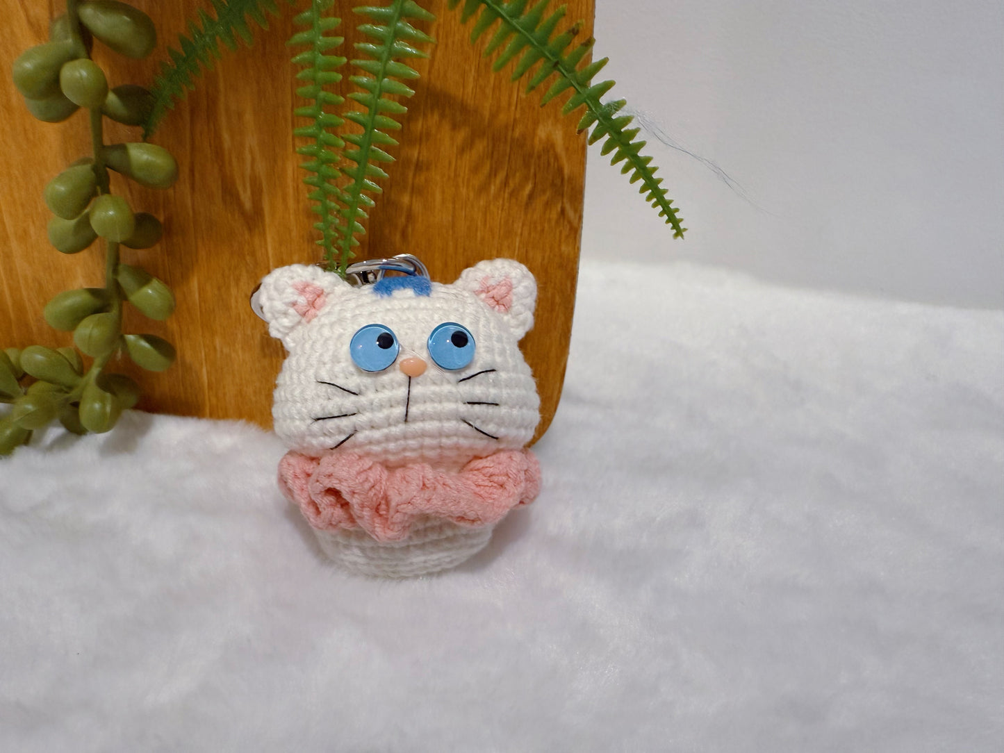 Chubby Face Cat Key Charm