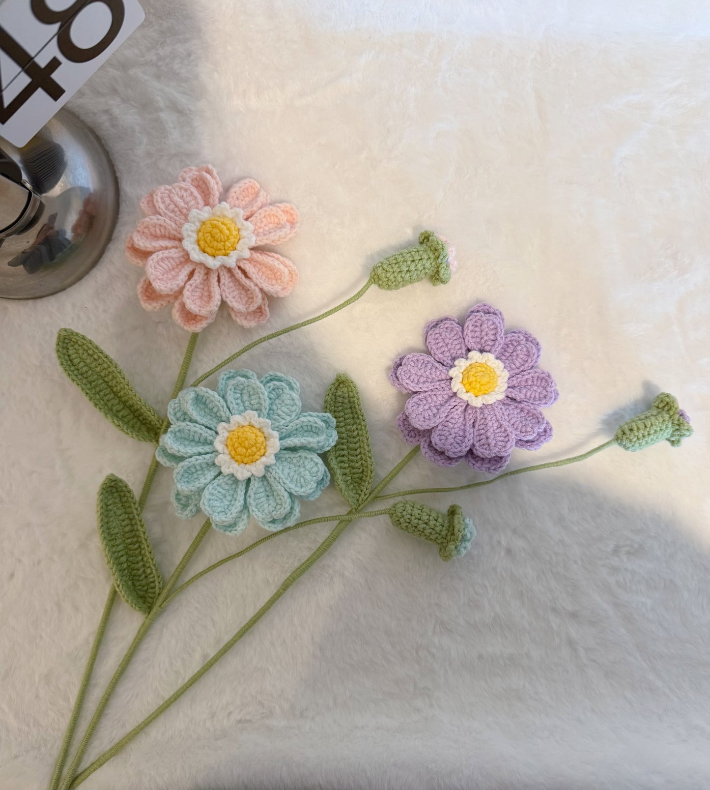 Single Zinnia with Bud
