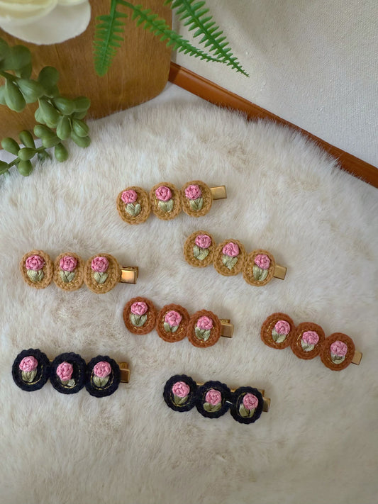 Rosette Trio Hair Clip