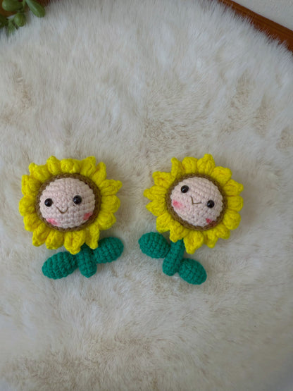 Happy Sunflower Face Keychain