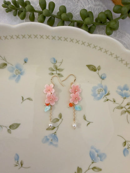 Two Petals Earrings
