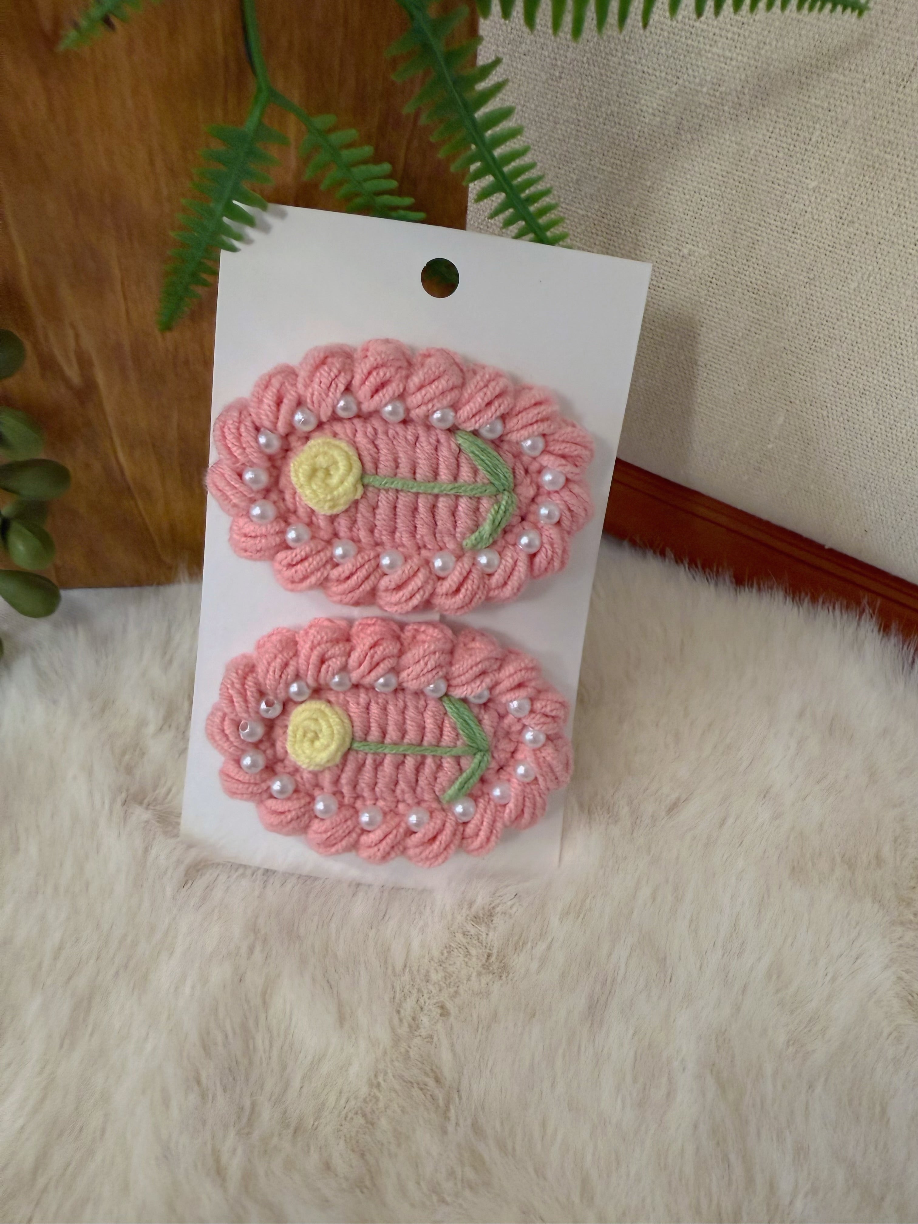 Cream-Edged Rose Hair Clip