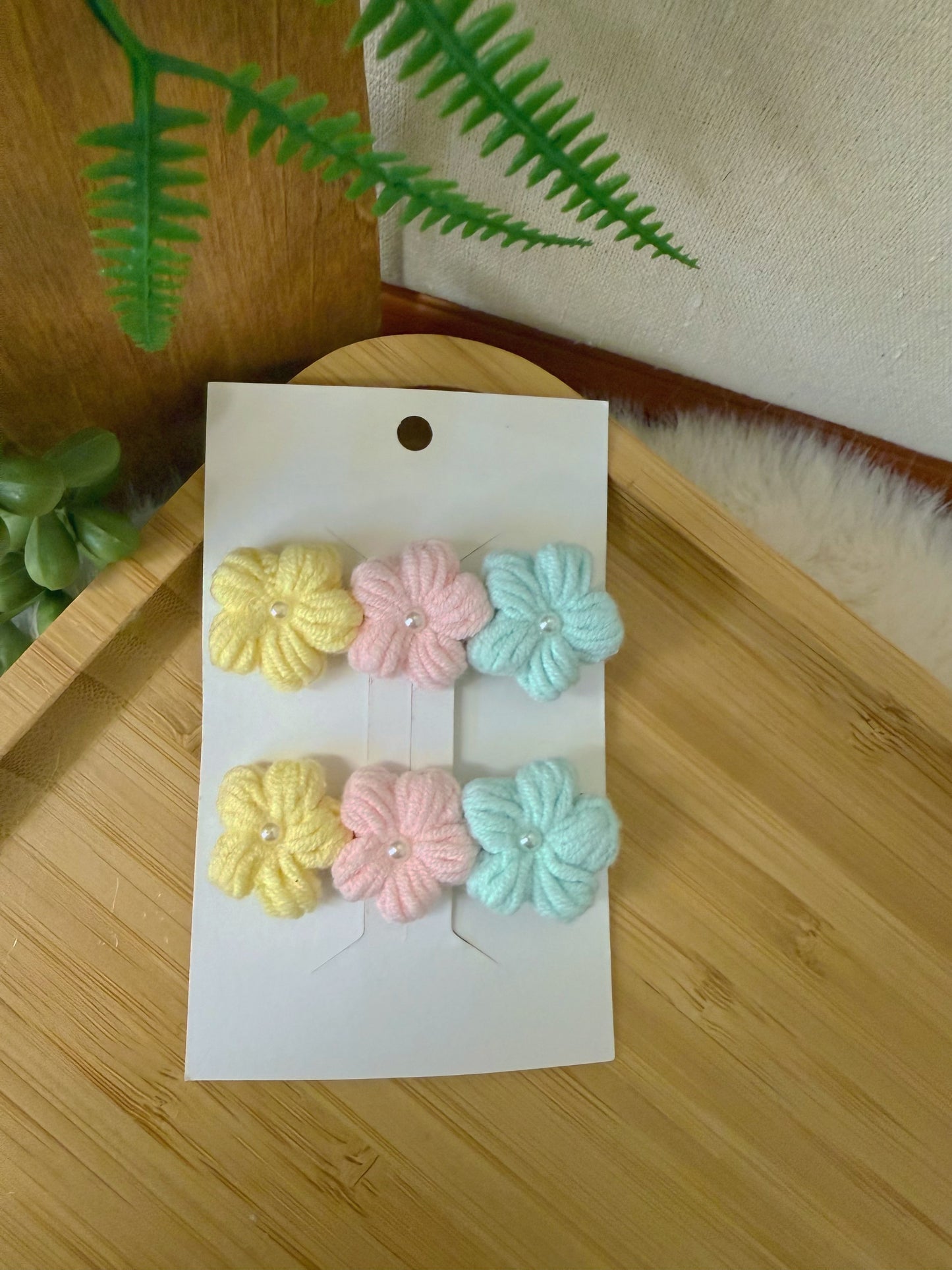 Sugar Triple Bloom Hair Clip