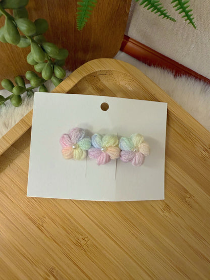 Puff Flowers Hair Clip