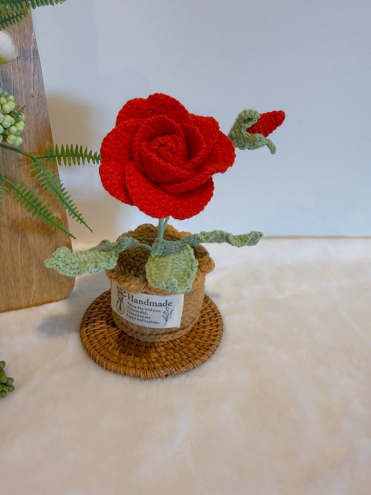 Romantic Rose Pot Decoration