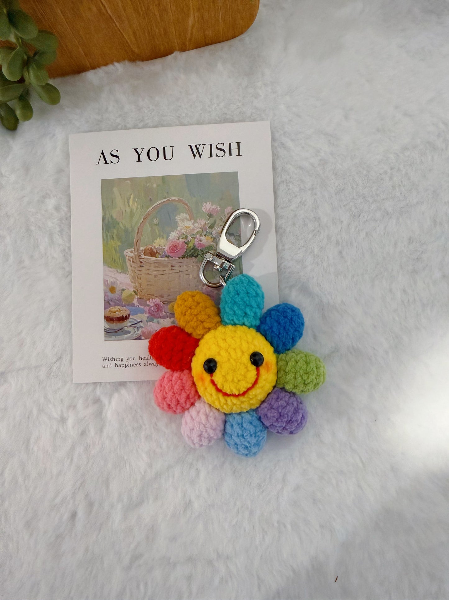 Smiling Flower Key Charm