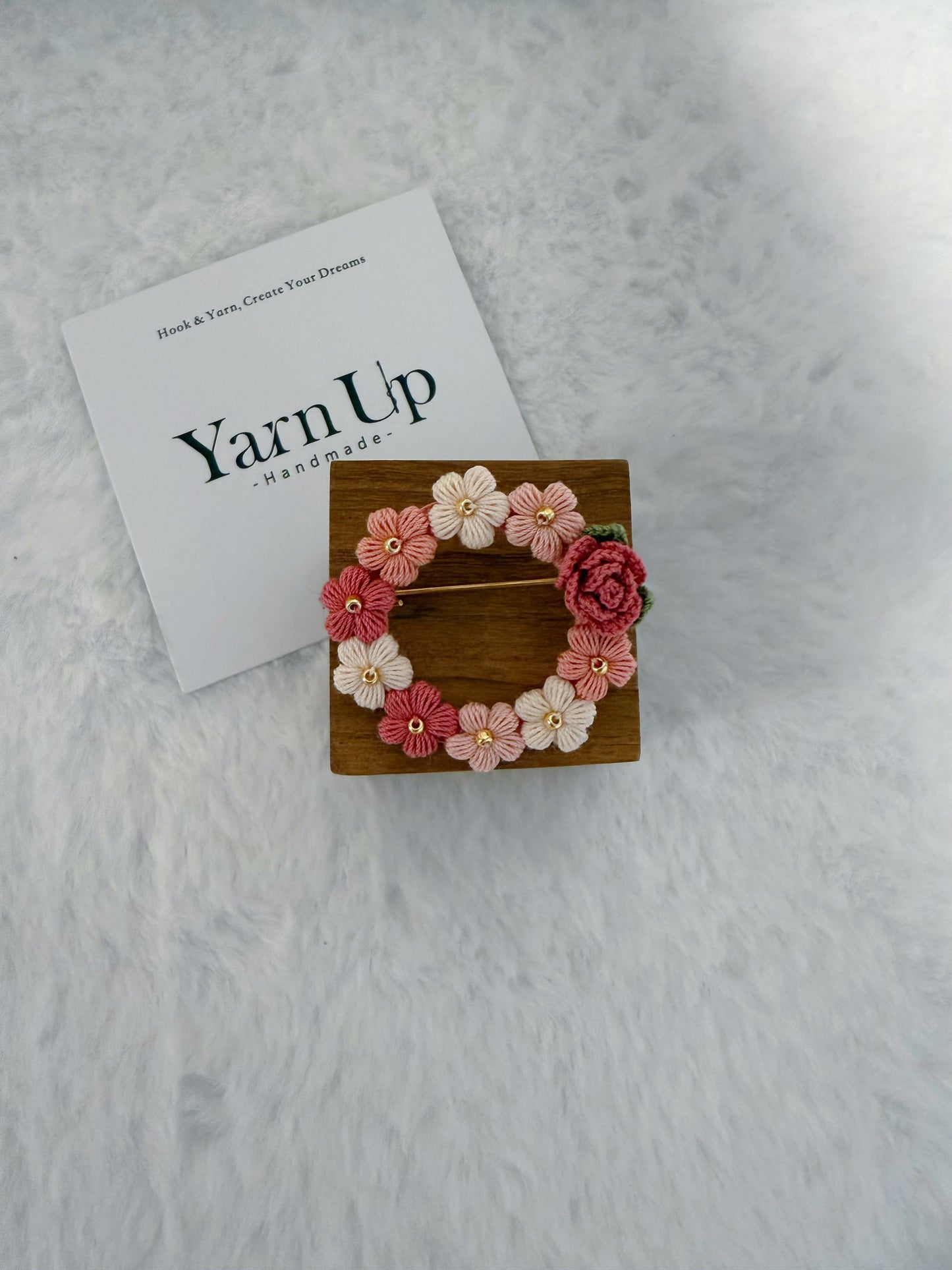 Rose & Flowers Wreath Brooch