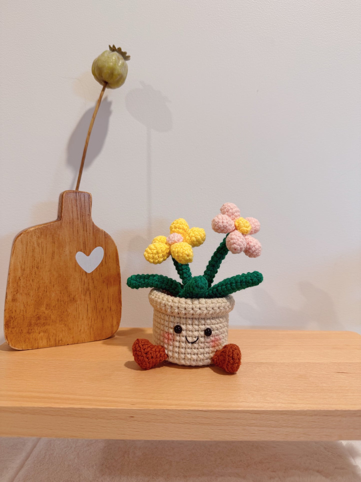 Happy Flowers Pot