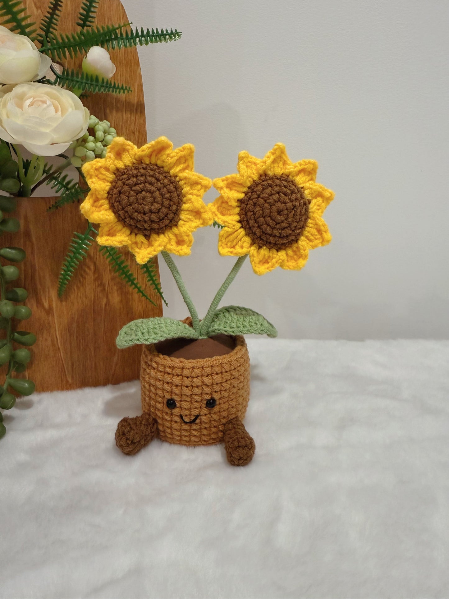Happy Twin Sun Pot Decoration