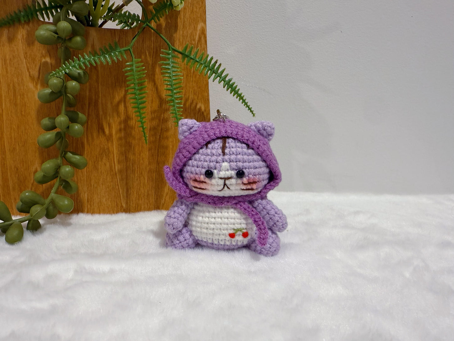 Granny Hood Cat Key Charm