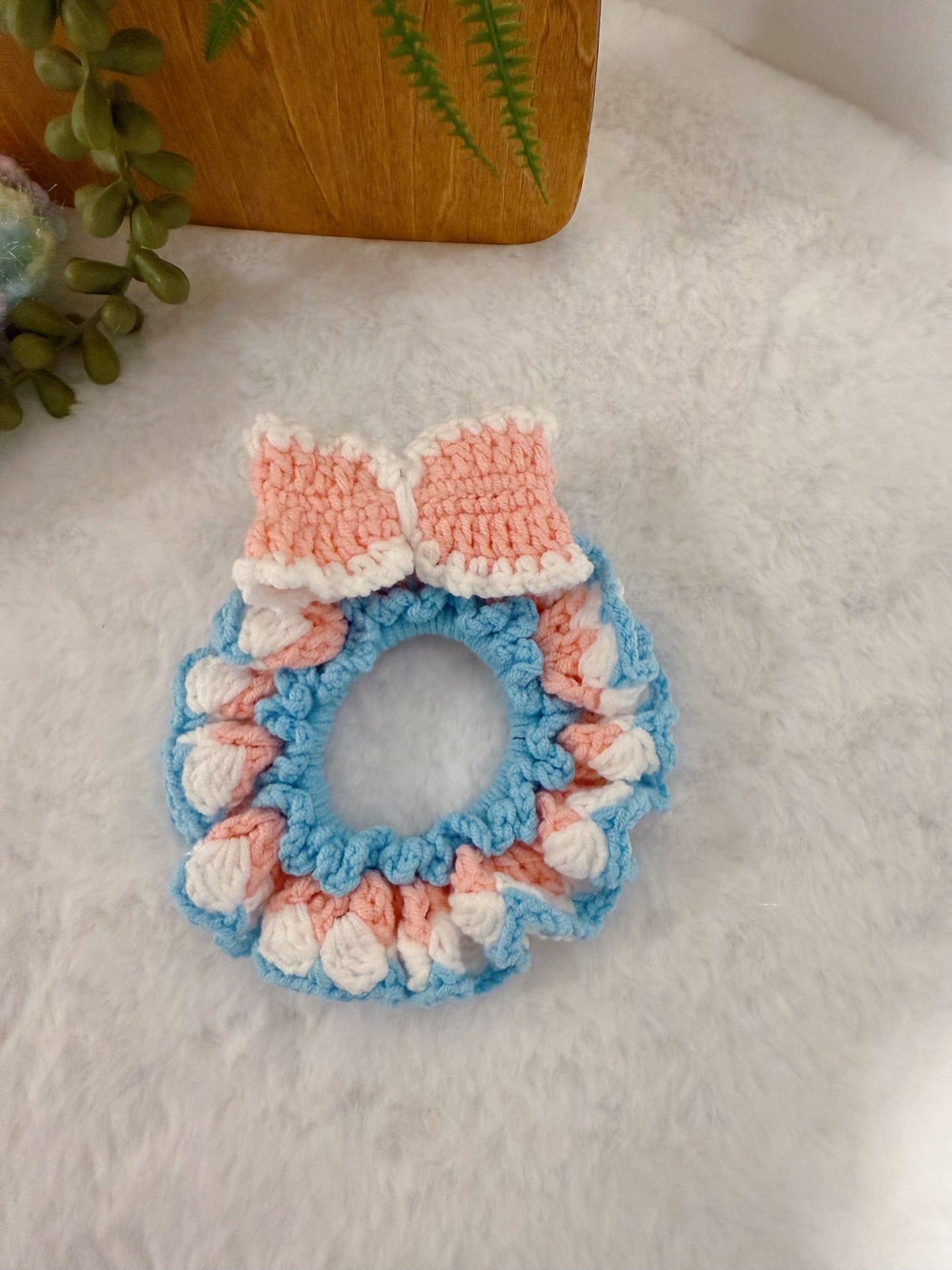 Pink Bow Scrunchies